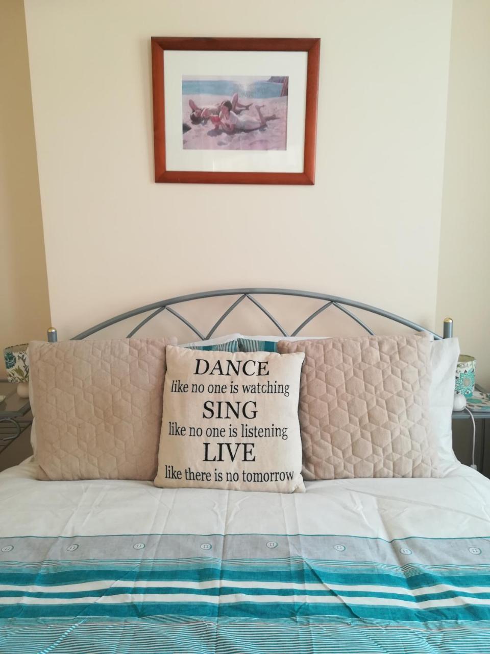 Crestwell House Bed & Breakfast Eastleigh Ngoại thất bức ảnh